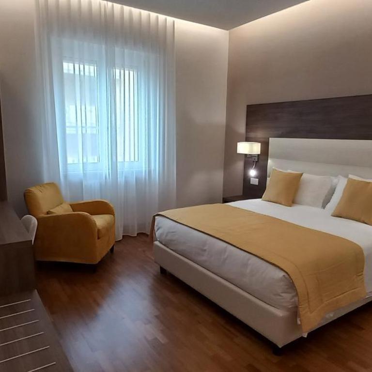 Orchid Luxury Suite - Camera Queen Deluxe - 4