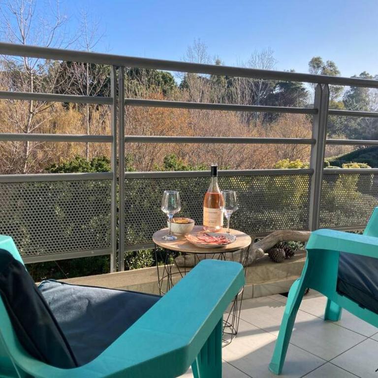 Appart'Calvi, 200 m de la plage de la Pinède, WIFI gratuit - Appartement 1 Chambre - 18