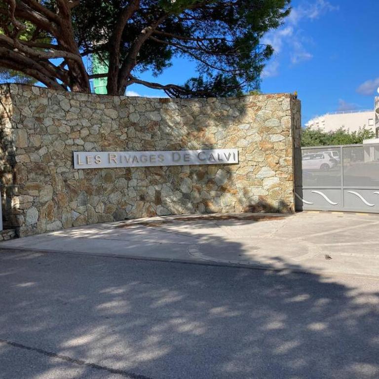 Appart'Calvi, 200 m de la plage de la Pinède, WIFI gratuit - Appartement 1 Chambre - 23