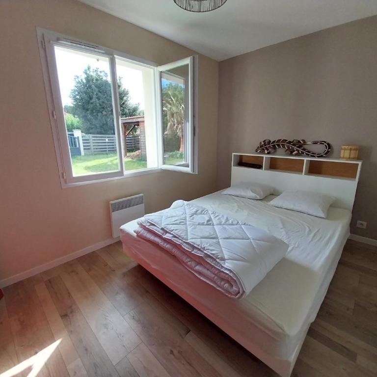 Mimizan Jolie maison moderne avec piscine chauffée 4 Ch et jardin - Maison 4 Chambres - 8