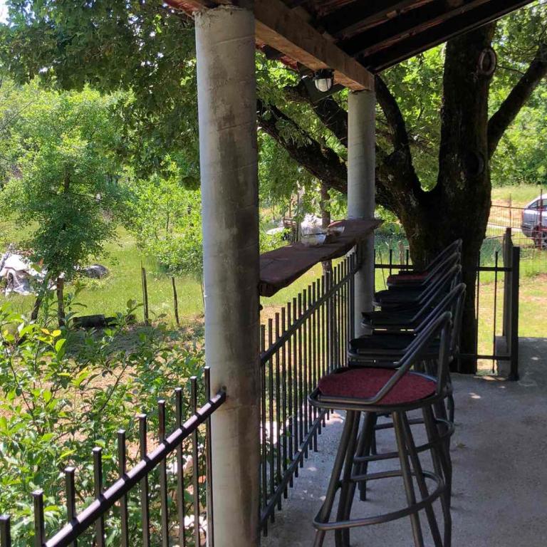 Bandici house - Two-Bedroom Apartment - 1