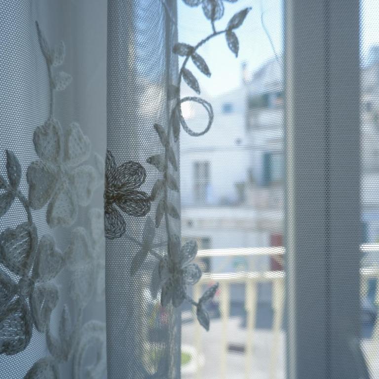 ROSSINI GUEST HOUSE - Double Room with Balcony - 20