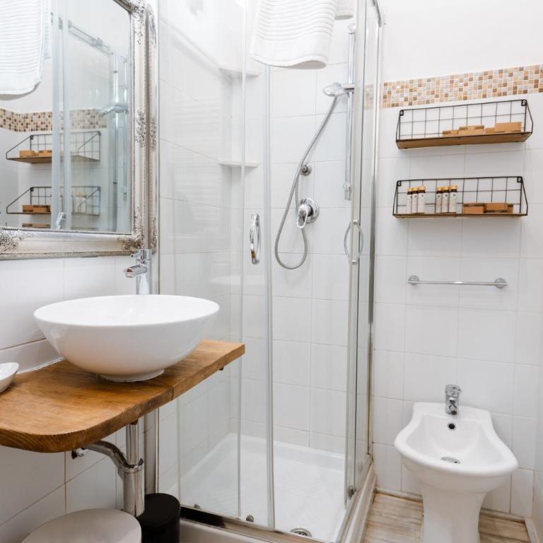 Le 5 Terre La Spezia - Comfort Quadruple Room - 10