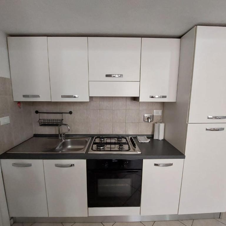 VILLA ERBOSA-FIERA 1 - One-Bedroom Apartment - 4