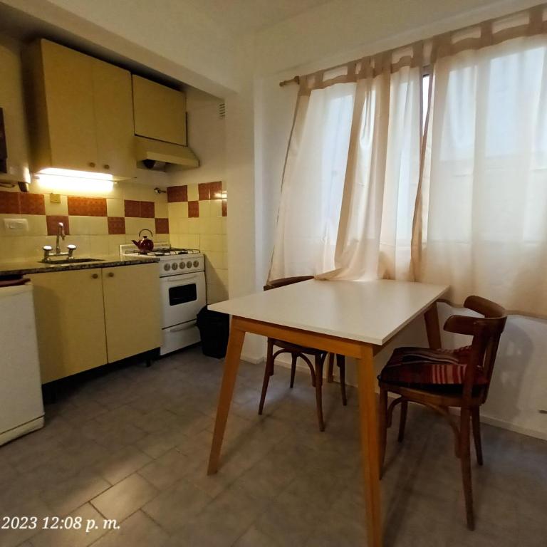 Cálido y Céntrico - Apartamento de 1 dormitorio - 4
