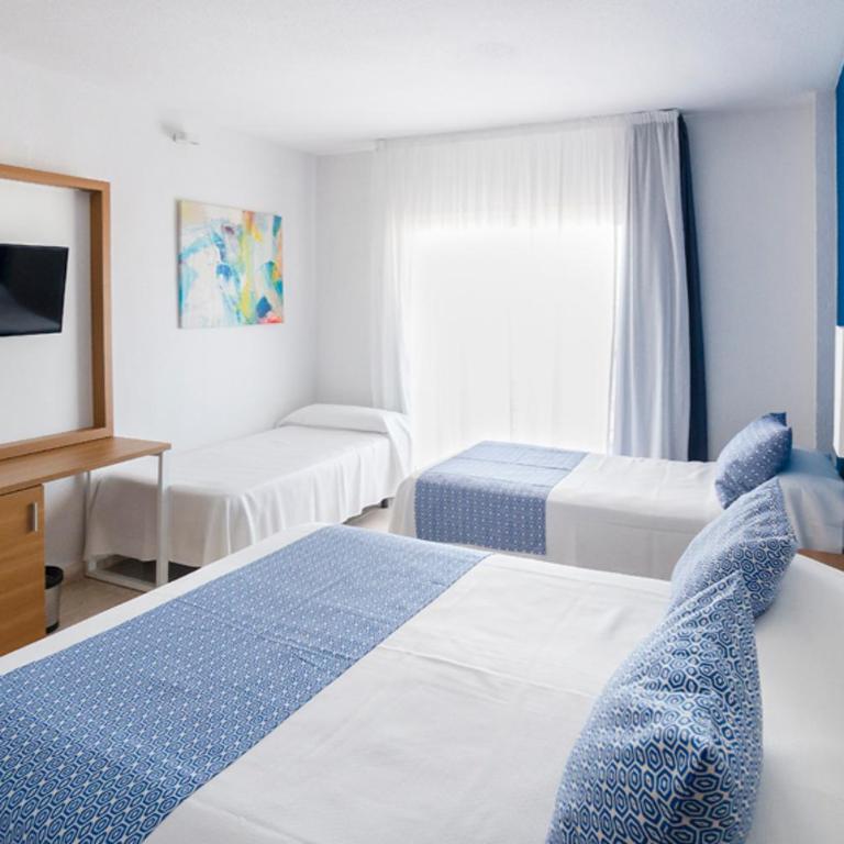 Ibersol Torremolinos Beach - Habitación Cuádruple Estándar - 9