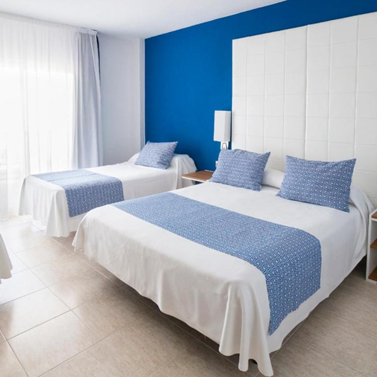 Ibersol Torremolinos Beach - Habitación Cuádruple Estándar - 8