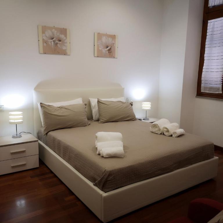 Marina Apartment City Centre - Two-Bedroom Apartment - 13