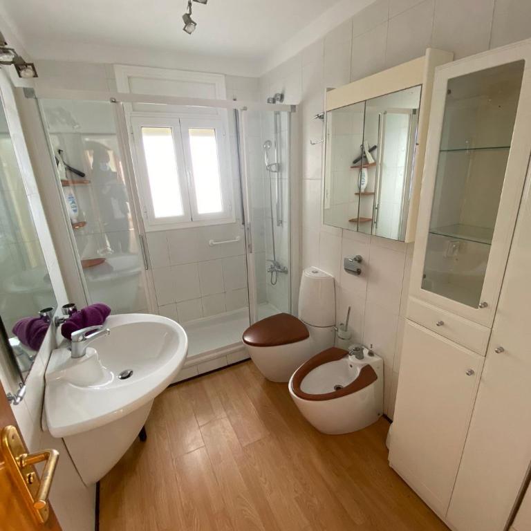 Appartement Centre-ville Rosas a 100 mètre de la mer - Three-Bedroom Apartment - 2