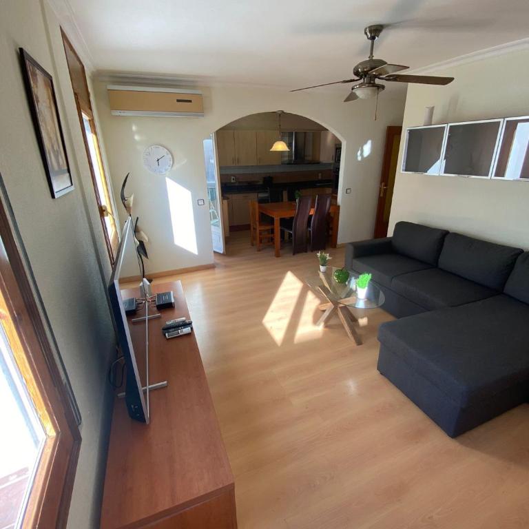 Appartement Centre-ville Rosas a 100 mètre de la mer - Three-Bedroom Apartment - 7