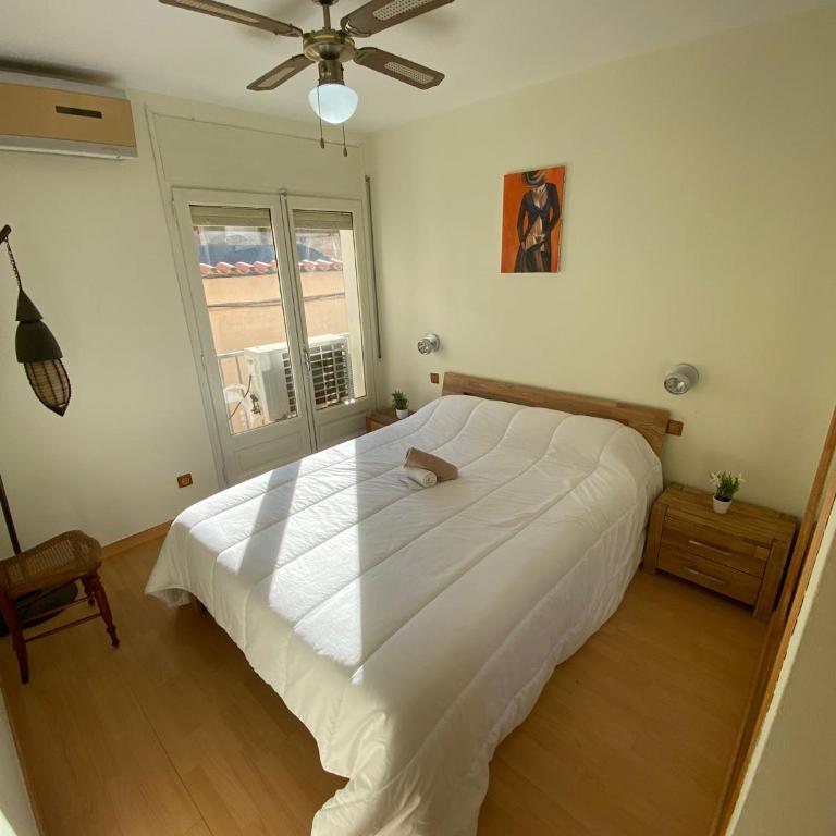Appartement Centre-ville Rosas a 100 mètre de la mer - Three-Bedroom Apartment - 12