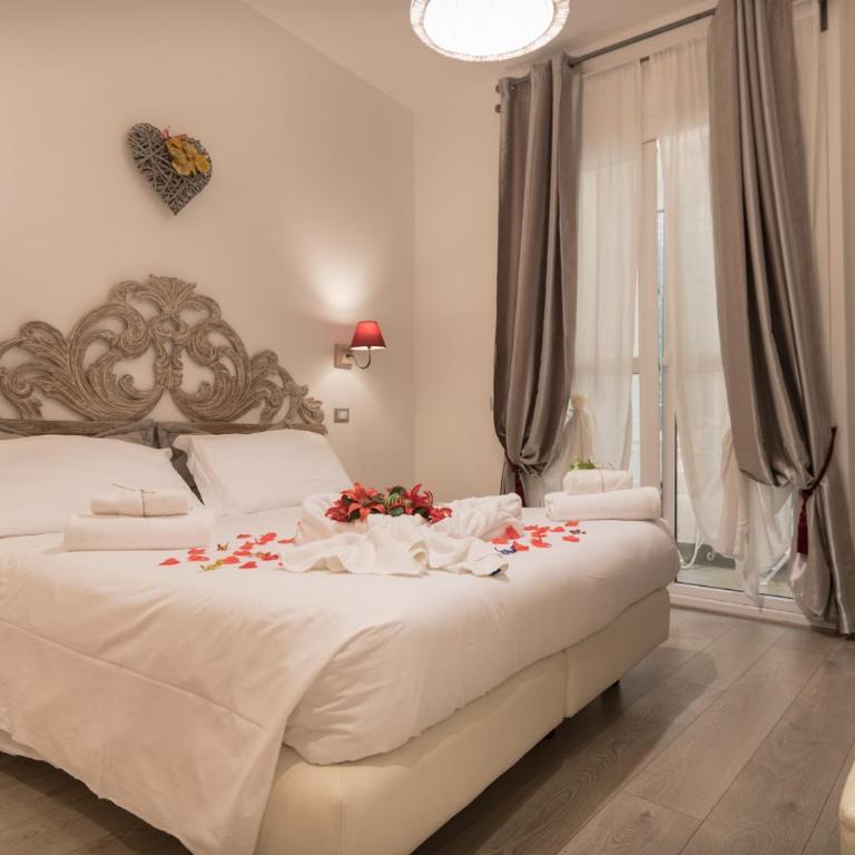Your Vatican Suite - Camera Matrimoniale Deluxe con Balcone - 2