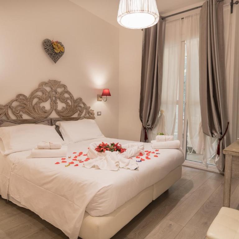 Your Vatican Suite - Camera Matrimoniale Deluxe con Balcone - 1