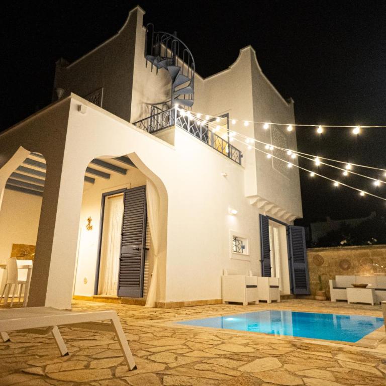 Villa Teresa Elegant & Relaxing Holiday Home with private hydro spa pool - Vacation Home - 37