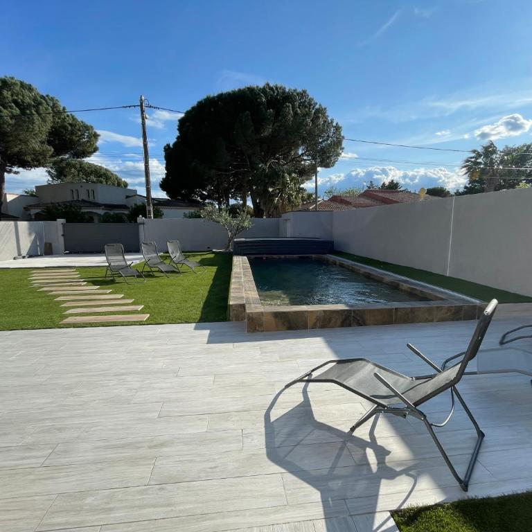 Villa Grand Nicolas Bord de Mer - Villa - 3