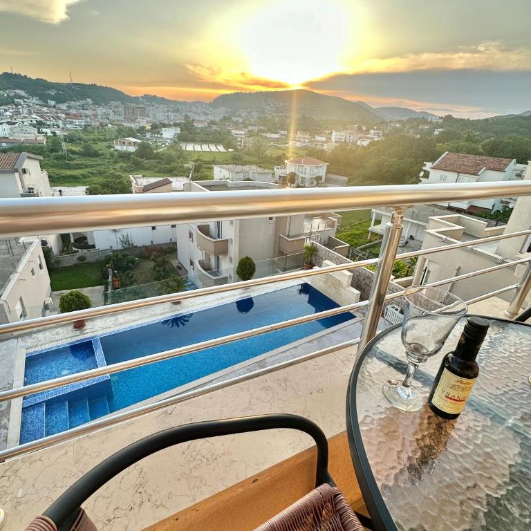 Queen Kodre Apartments - Apartman sa Pogledom na Bazen - 5