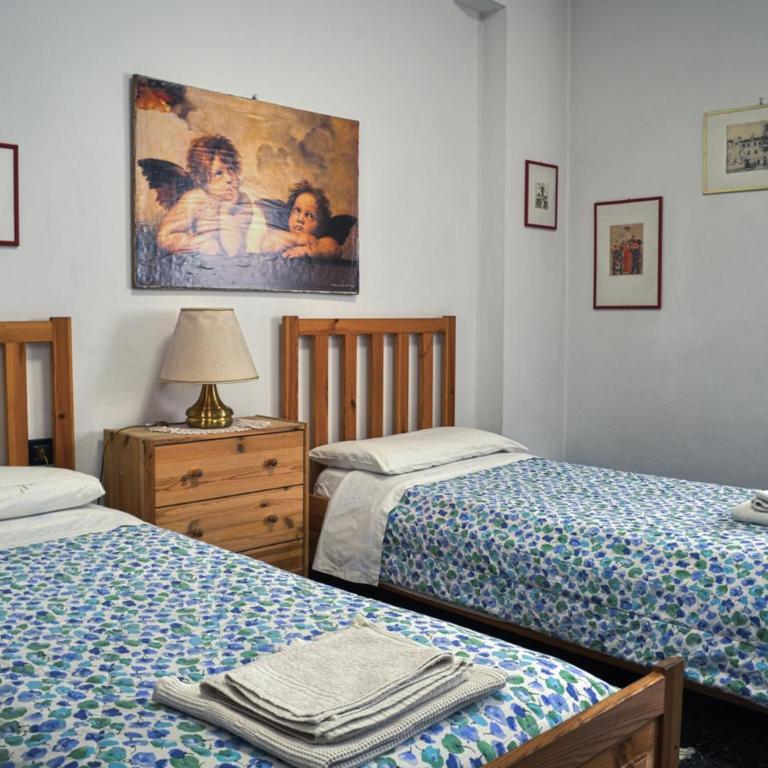 Bed And Breakfast Arcobaleno - Camera Matrimoniale/Doppia con Letti Singoli con Bagno Privato Esterno - 1