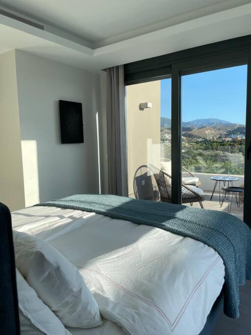 MODERN LUXURY PENTHOUSE, 15 minutes MARBELLA - Apartamento de 2 dormitorios - 19