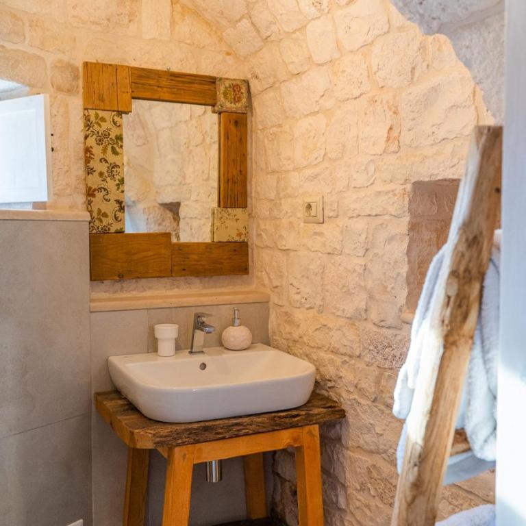 Trulli Francesca Ciclovia - Junior Suite con Bagno Privato - 19