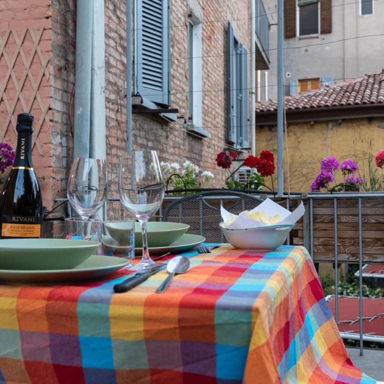 Capo di Lucca Home - in the historical center with terrace - Apartment with Terrace - 1