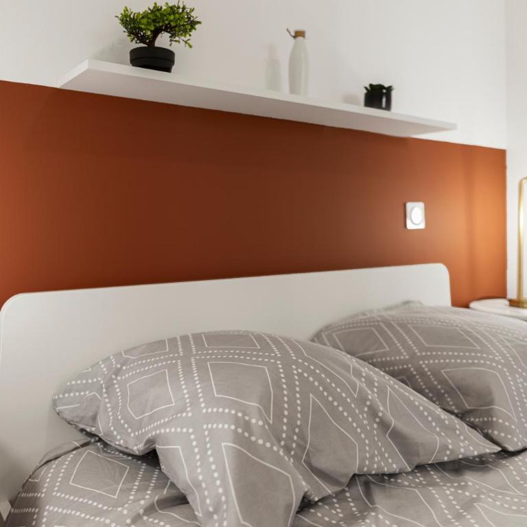 Appartement Bohème Chic - Cosy & Climatisé - Entre Gare & Cité - Apartment mit 1 Schlafzimmer - 17