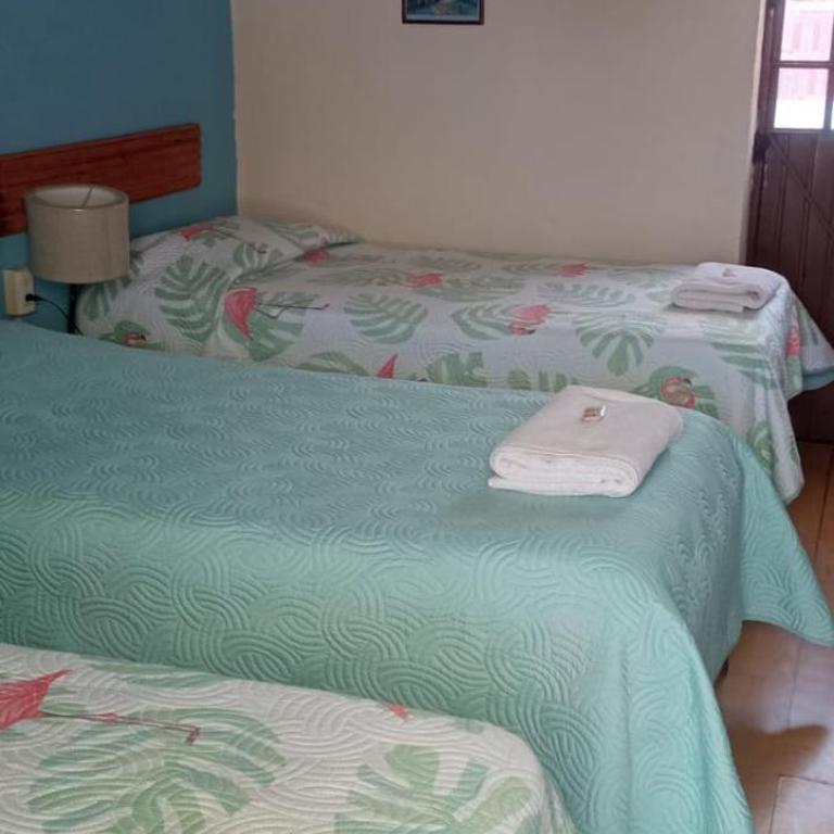 Hostal Don Felipe - Habitación Triple Básica con baño compartido - 2