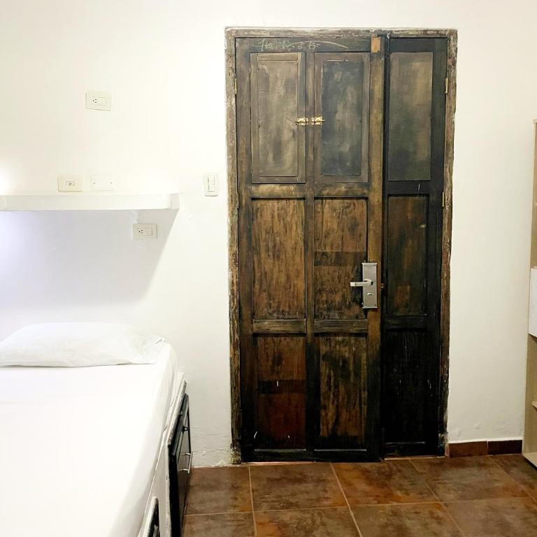 Casa Mamá Waldy New - Habitación Triple con baño - 4