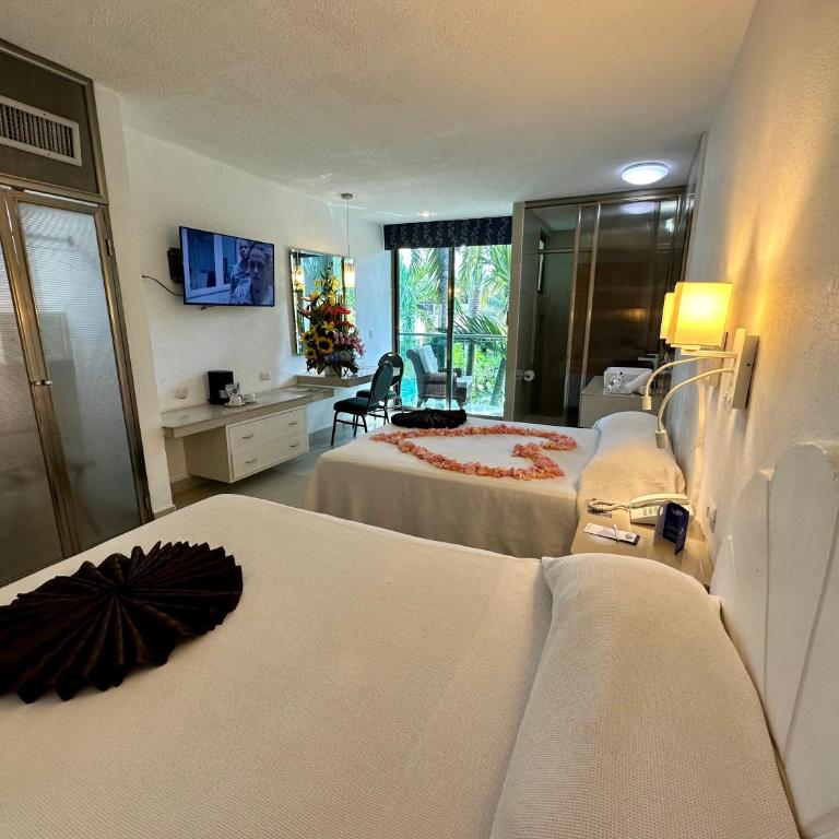 Hotel Plaza Caribe - Habitación Doble con balcón - 11