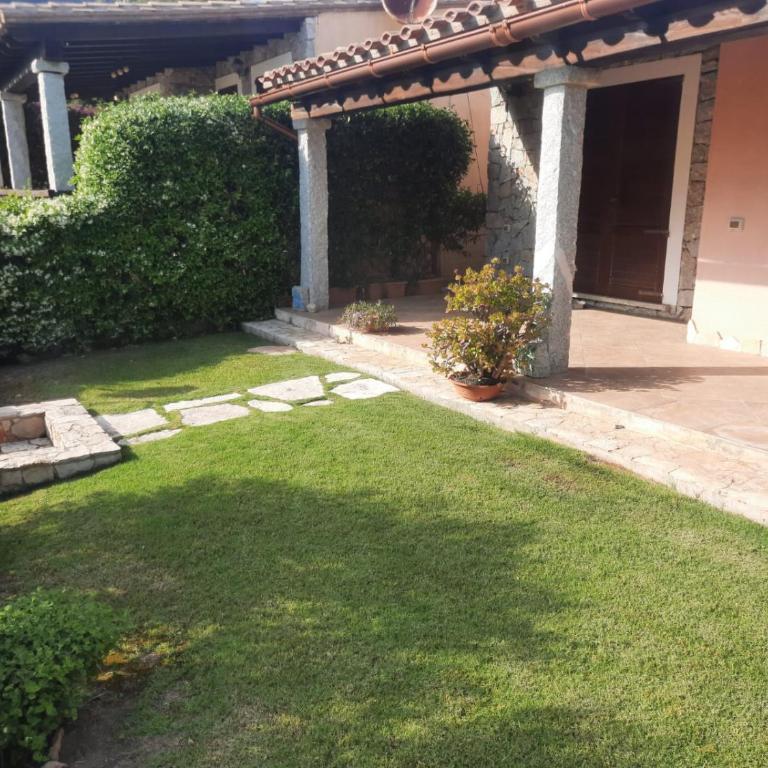 Casa Pepe, Confortevole villetta con giardino a 2 min dal mare - Casa Vacanze - 3