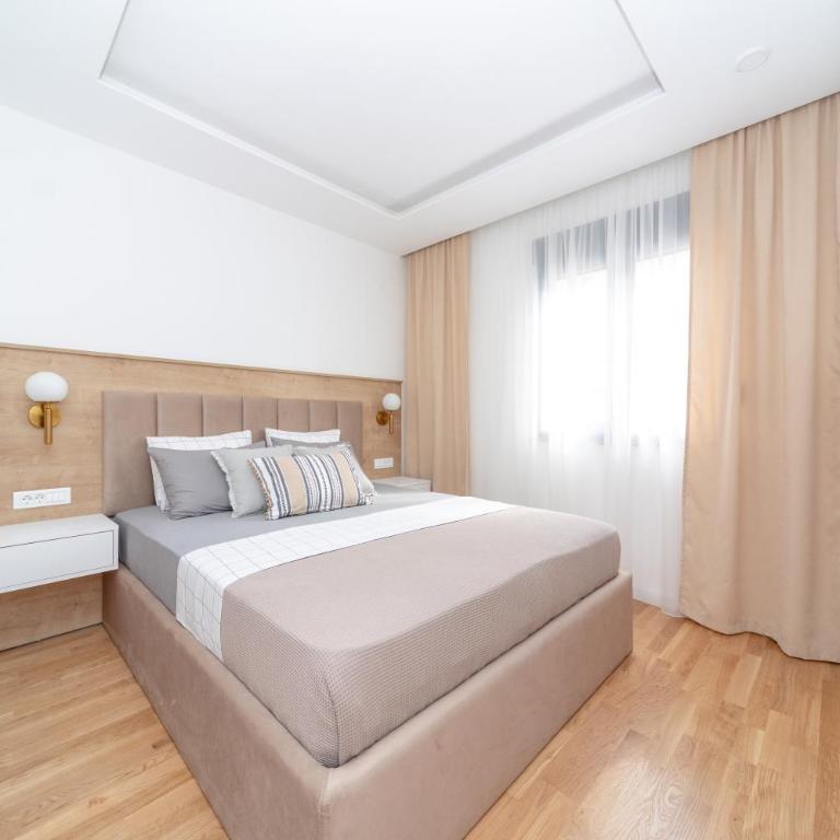 Salus Hill Condo - One-Bedroom Apartment - 6