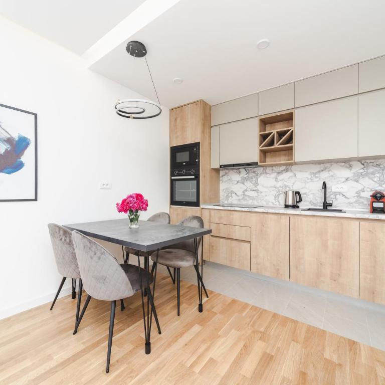 Salus Hill Condo - One-Bedroom Apartment - 5