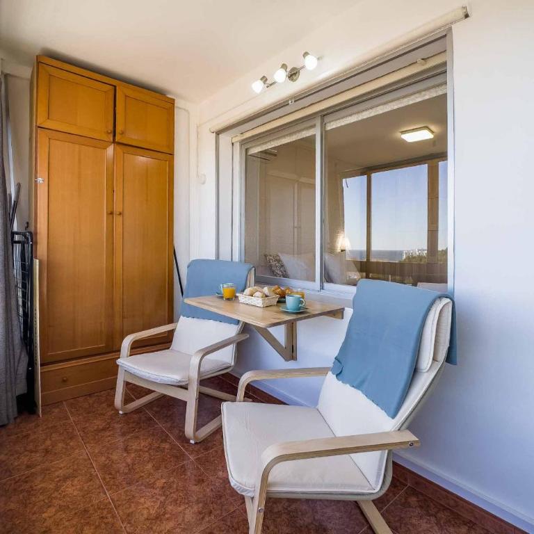 Apartamento acogedor, terraza, piscina y mar - Two-Bedroom Apartment - 19