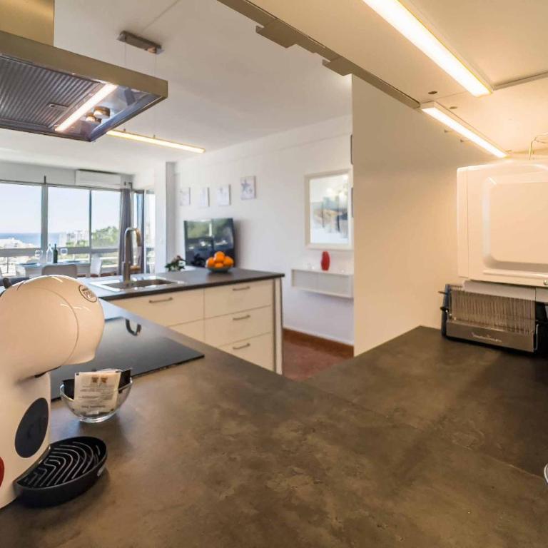 Apartamento acogedor, terraza, piscina y mar - Two-Bedroom Apartment - 26