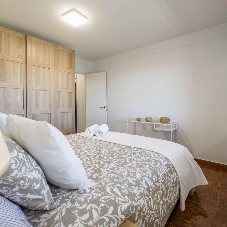 Apartamento acogedor, terraza, piscina y mar - Two-Bedroom Apartment - 36