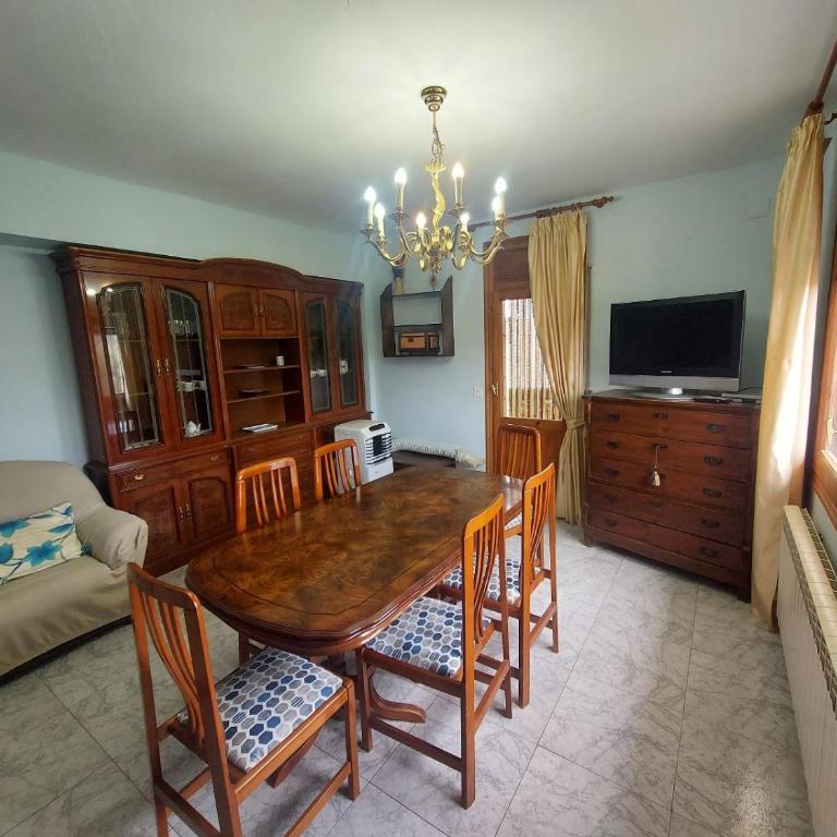 Casa Nasarre- Acogedora casa rural con garaje con vistas a la Sierra de GUARA - Apartamento de 3 dormitorios - 11