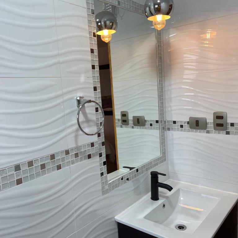 RESIDENCIAL VICTORIA SAID DELUXE - Deluxe Double Room - 13