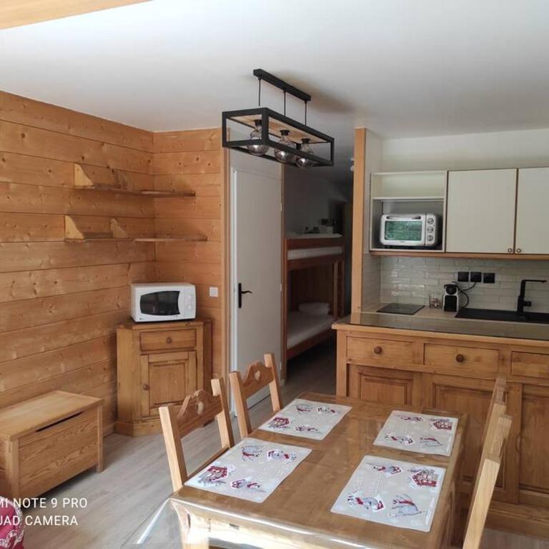 La Salle les Alpes : Charmant Appartement T2 30 M2 - Appartement 2 Chambres - 3