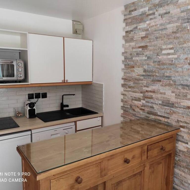 La Salle les Alpes : Charmant Appartement T2 30 M2 - Appartement 2 Chambres - 23