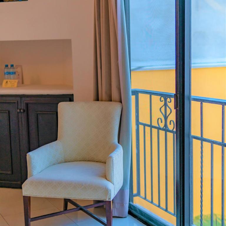 Maison del Embajador - Double Room with Two Double Beds - 8
