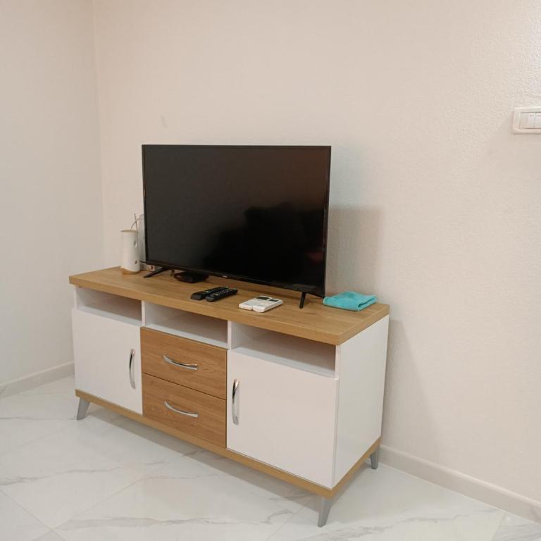 Milos Apartmens - One-Bedroom Apartment - 6