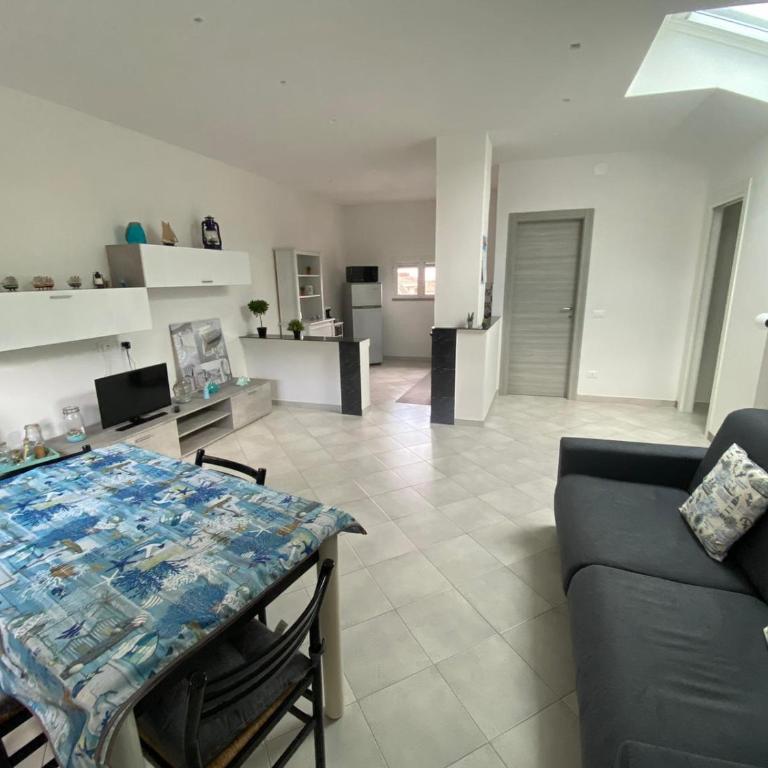 AriMAnd House - Appartamento con 1 Camera da Letto - 3
