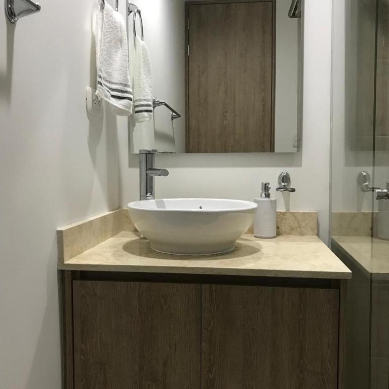 Apto Luminoso y Acogedor Comodidad Garantizada - Apartamento de 1 dormitorio - 4