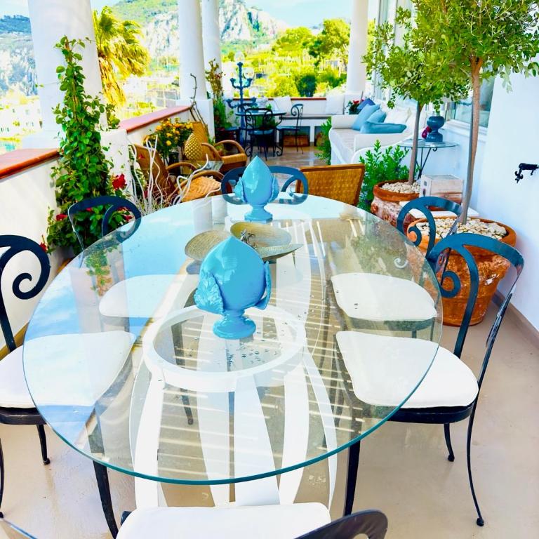 Scala Fenicia 14 by CapriRooms - Camera Matrimoniale con Balcone e Vista Mare - 13