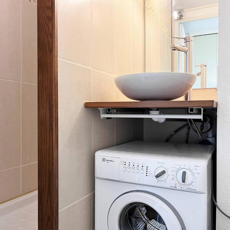 Duplex calme 4 pers, parking privé, à deux pas de la plage - Le Lavandou - FR-1-251-500 - Apartment - 7