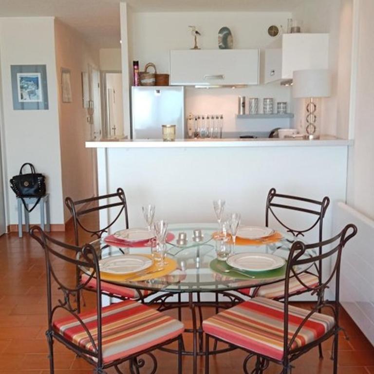T2 Moderne Vue Mer, 3 Étoiles, Parking Privé, Proche Plage - FR-1-696-40 - Appartamento - 1