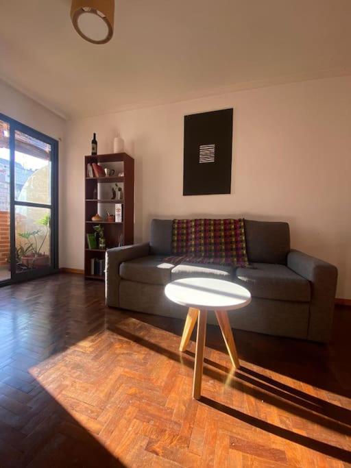 Depto en plena Nueva Córdoba - Apartamento de 1 dormitorio - 9