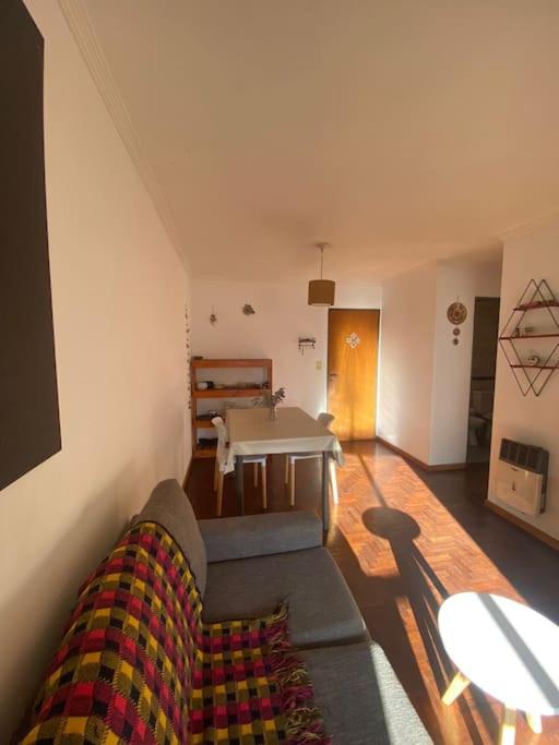 Depto en plena Nueva Córdoba - Apartamento de 1 dormitorio - 11