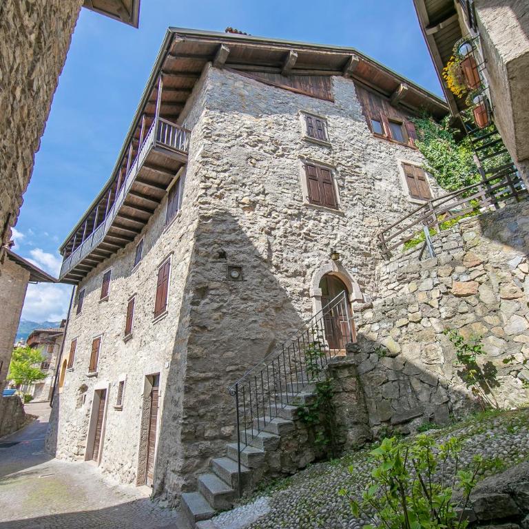 Il Nido dell'Artista Apartment with Pool - Happy Rentals - Appartement avec Vue sur la Montagne - 21
