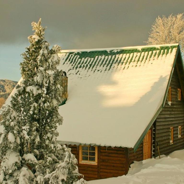 Guest House Montana - Four-Bedroom Chalet - 1