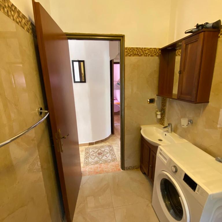 Apartment - Sleeps 5 Free Parking & Pet Friendl - Apartment - 16